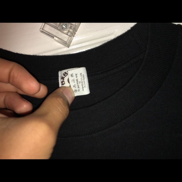 BAPE Baby Milo/Hello Kitty Collab T-shirt - Picture 4 of 8